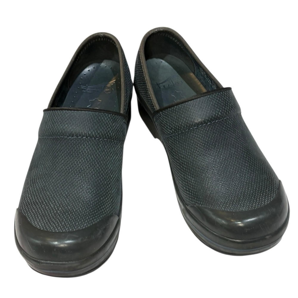 Dansko Volley Clogs Mules in Gray leather Size 9